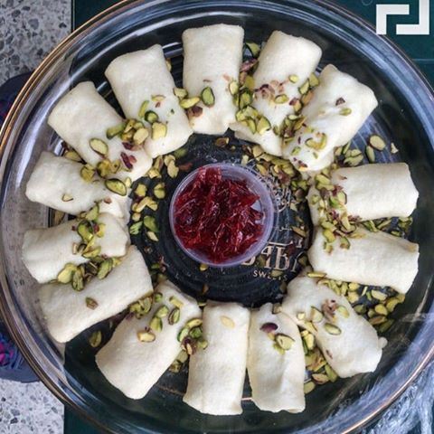 Enjoy traditional sweets at Iftar ☺️☺️👌 Photo taken by Riwa Attieh  (Al Baba Sweets)