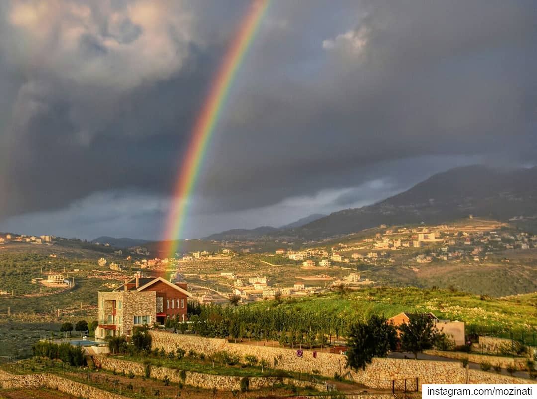 Every cloud in life, brings a rainbow of promise 🙏😍 ===================== (Deïr Ez Zahrâni, Al Janub, Lebanon)