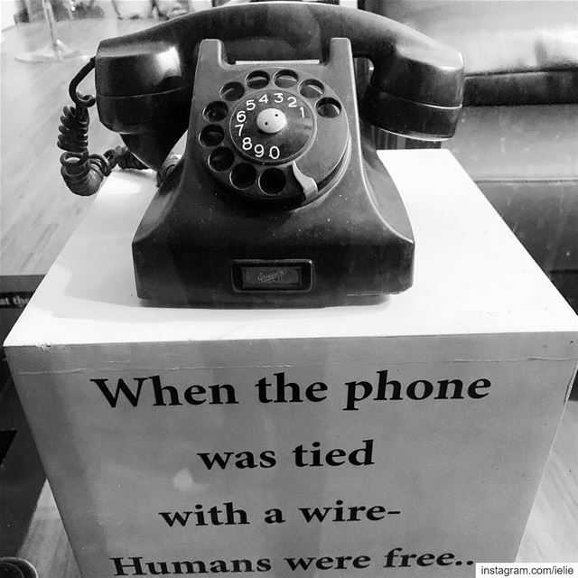Fact!  retro  vintage  old  phone  tb  humans  photooftheday ... (Laboratoire D'art)