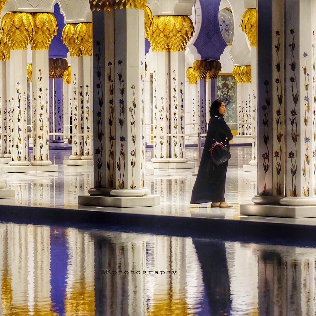 Faith.. • ig_today  ig_eurasia  igtravel  ig_shotz  travelphotography ... (Sheikh Zayed Mosque)
