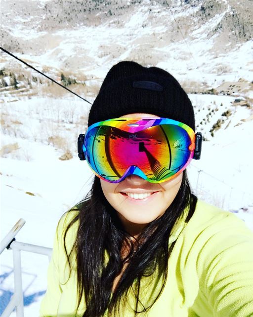 Feeling high 🏂🏂❄️🙈  snowboarding  snow  extremesports  adrenaline ... (El Laqloûq, Mont-Liban, Lebanon)