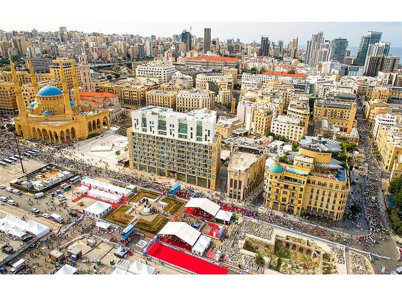 Finish line 🏁  Beirutmarathon2017 🏃🏽 📍Martyr’s square, Beirut, Lebanon... (Martyrs' Square, Beirut)