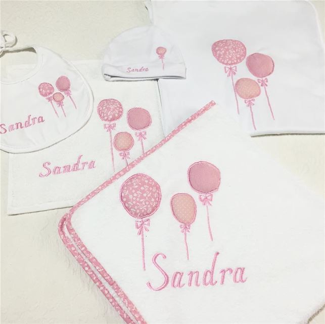 Fly high 🌈 dream big little Sandra 💖Write it on fabric by nid d'abeille ...