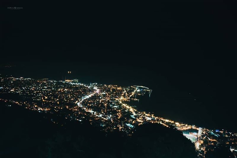 "Fly me to the moon, and let me play among the stars." (Harîssa, Mont-Liban, Lebanon)