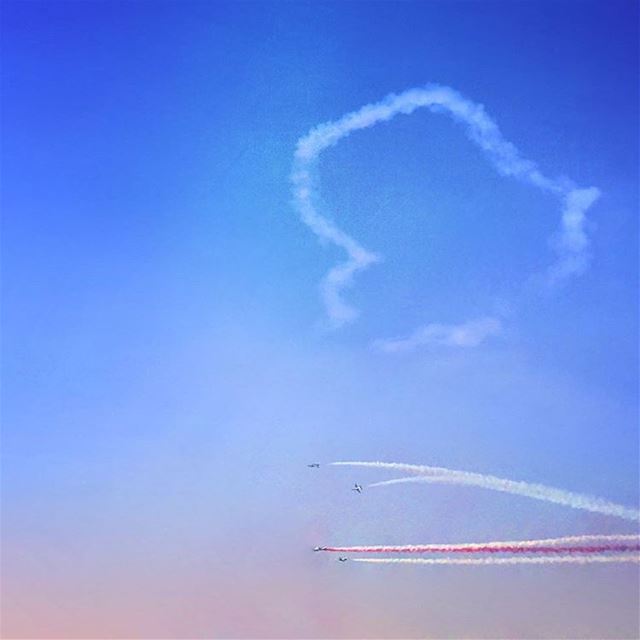 Flying with Love...  fighters  fighterpilot  fighterjet  throwback  riyadh... (Riyadh, Saudi Arabia)