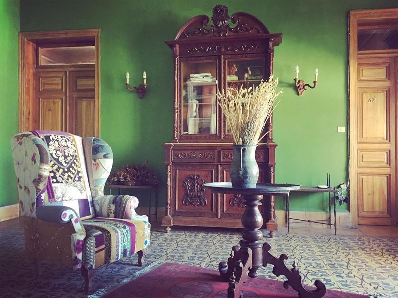 For the love of green   green livingroom livingroomdecor old oldhouses...