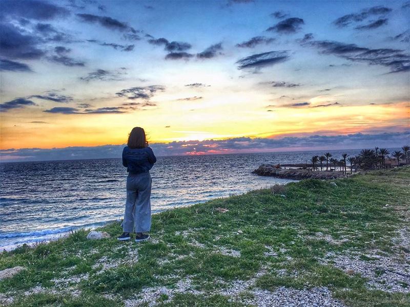 For the love of  sunsets 🌅 happeningnow sunsets  sunset_hub ... (Batrouun)