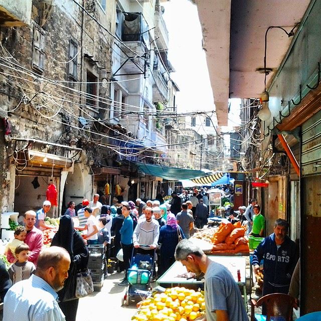 Good morning from the crowdy Tripoli...The old souks of Tripoli... ...