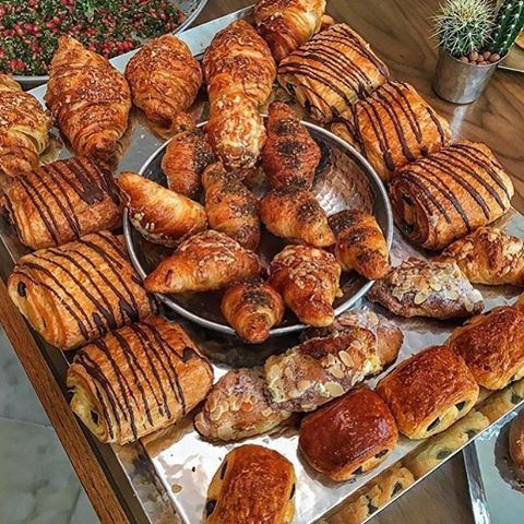 Good morning! ❤️☀️❤️☀️❤️☀️❤️ croissants by @daliarecommends