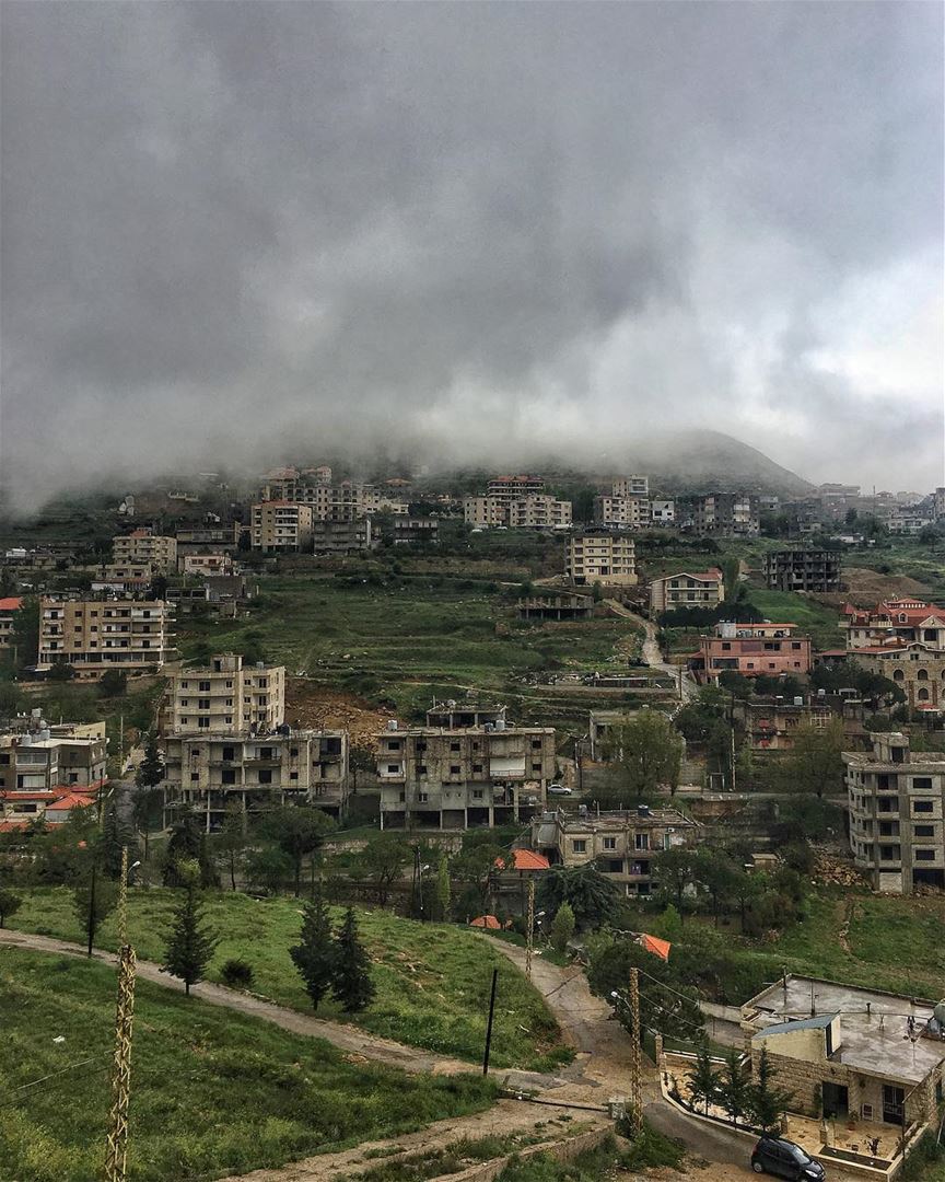 Gray skies are just clouds ☁️ passing over ♥️  peterwenmaken @livelovesawfa (Sawfar, Mont-Liban, Lebanon)
