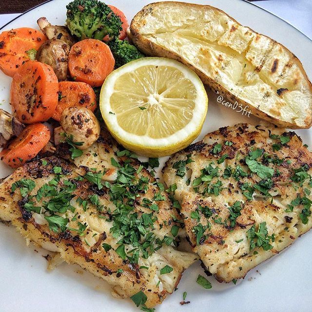Grilled fish platter at @Deekduke available during the period of lent 🐟🍴 Credits @cen03fit  (Deek Duke Hamra)