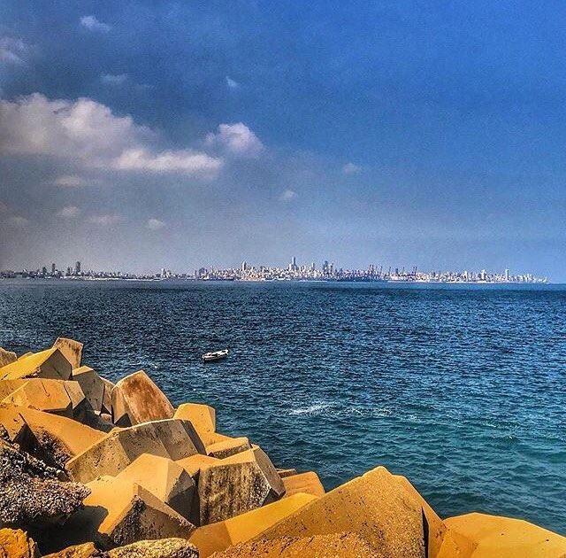Have a GREAT weekend everyone💙 From Dbayeh by @claudeghannam 😍💙 ...