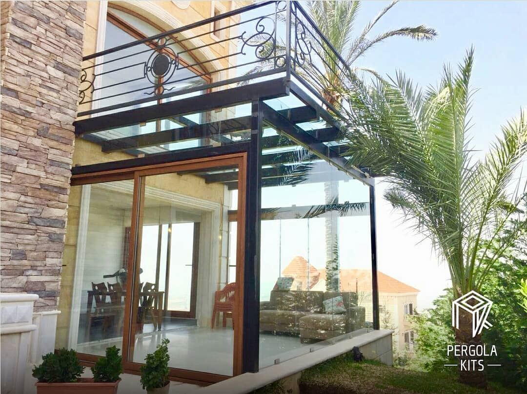 Have You Ever Tried Walking On A Pergola?  GlassFlooring ... (Nabatîyé)