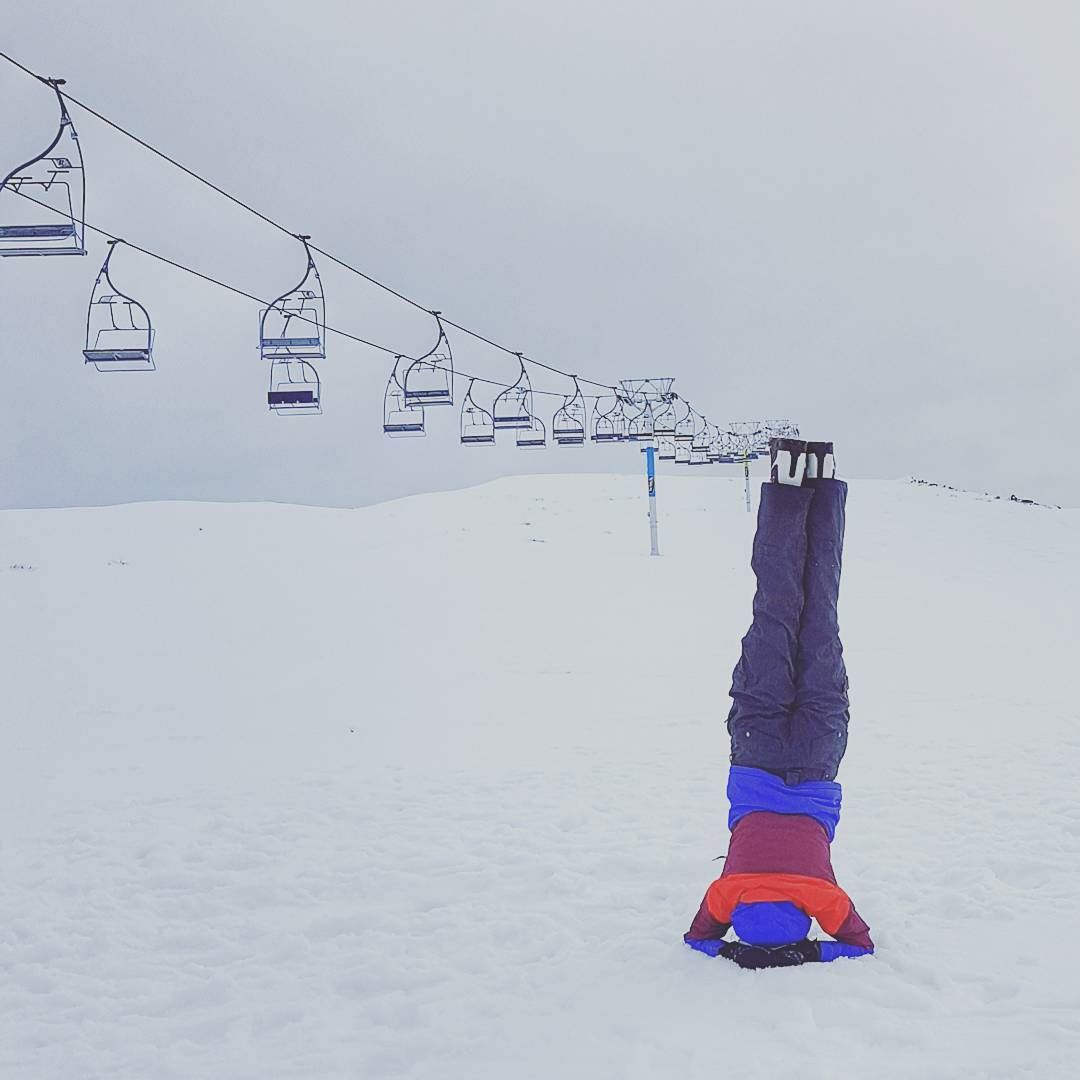  headstand on the  slopes  winterfun  winterseason  snowboarding time!...
