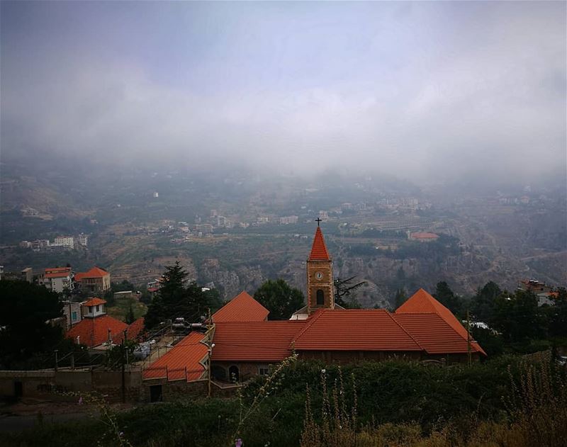  helloseptember 🍁 bcharre  northlebanon  withmyphone  mountains  church ... (Bcharreh, Liban-Nord, Lebanon)