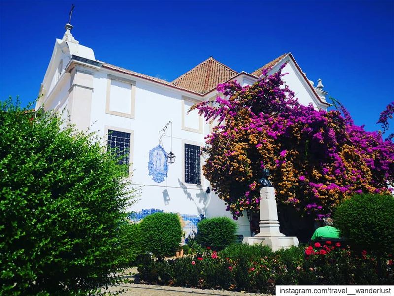 Here, you can get the best views of Alfama 'Lisbon oldest district' and... (Igreja de Santa Luzia)