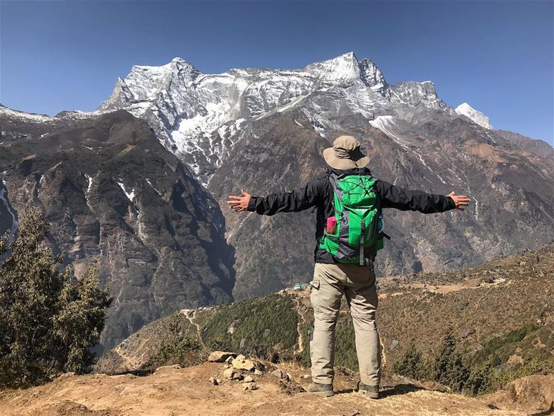 Hiking and happiness go hand in hand‼️‼️.................... (Nepal)
