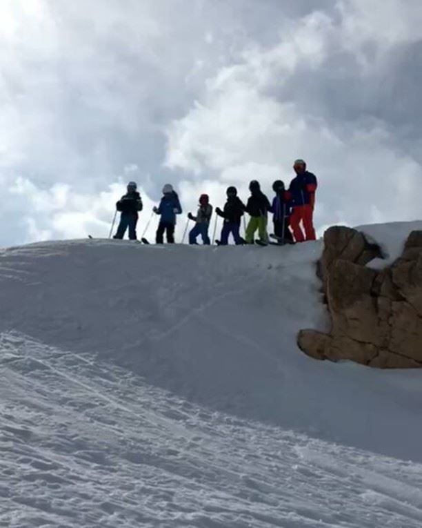 Hors piste 🗻🏔❄⛷The feeling is better 😃 groupez  skischool  ... (Mzaar Ski Resort)