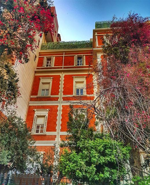 Houses of Beirut  lebanonhouses  beautiful  beirut  beirutcity ... (Clemenceau)