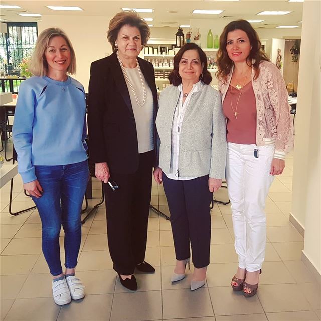 How lovely to have two great previous lebanese first ladies with a big... (Chronic Care Center Feyadieh)