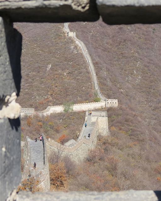 ... I looked out the window, there's only a wall to see 🤔😄------..... (Mutianyu, Great Wall)