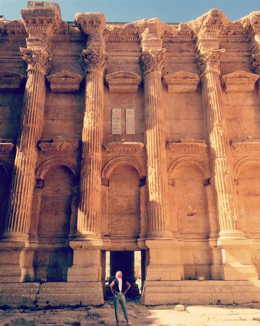 I love places that make me realise how tiny me and my problems are ... (Baalbek , Roman Temple , Lebanon)