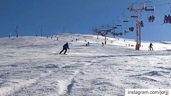 In Your face ❄🥶🥴 BAAAMMM ski  slowmotionvideo  Slowmotion  skimoment... (Faraya Kfardibiene)