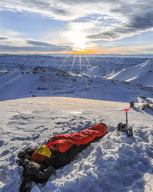 Is this what paradise  looks like ?  bivouac  snowcamp 📷@bassil.jad ...