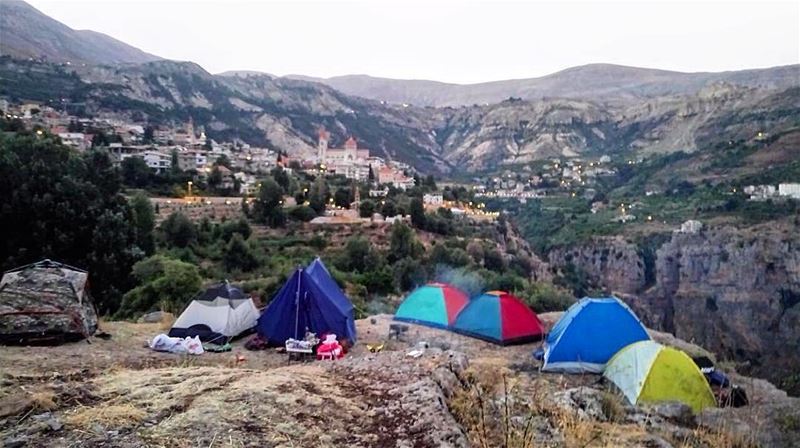 It feels really good to go on a camp and meet new people 👌🏽........ (Bsharri, Lebanon)