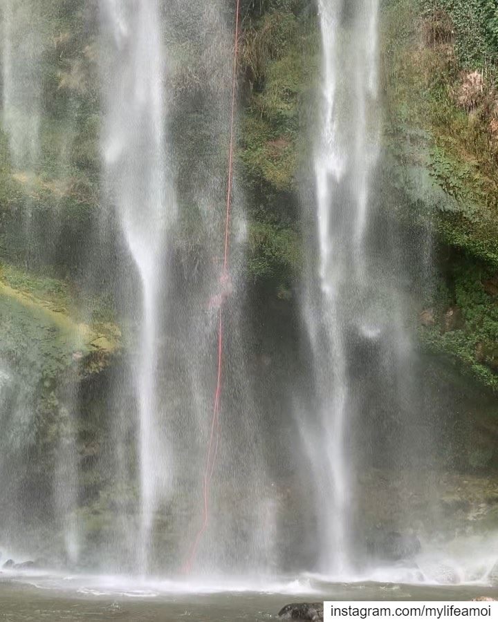 It's a fact! Waterfalls do make u wet!💦••••• MyLifeAMoi  MakesMeWet... (Kfar Helda)