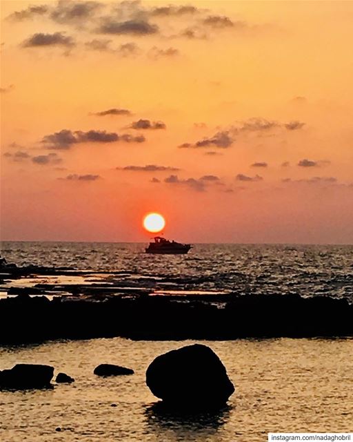 It’s almost impossible to watch sunset and not dream 🌅  sunset  dream ... (Tyre, Lebanon)
