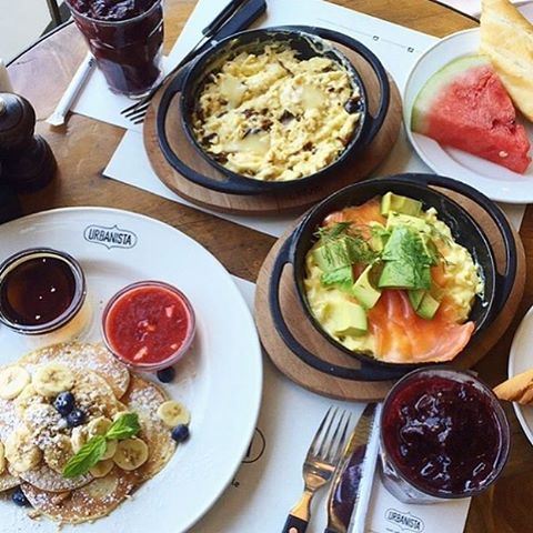 It's never too late for breakfast brunch 🙈☀️☀️☀️ Credits @ak_elsa  (Urbanista-Gemmayzeh)