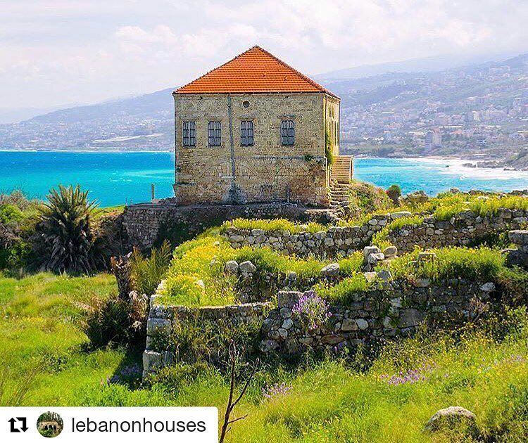 Jbeil, Lebanon 🌲🐳  Mediterranean  Akdeniz... 📸  Repost @lebanonhouses ( (جبيل)
