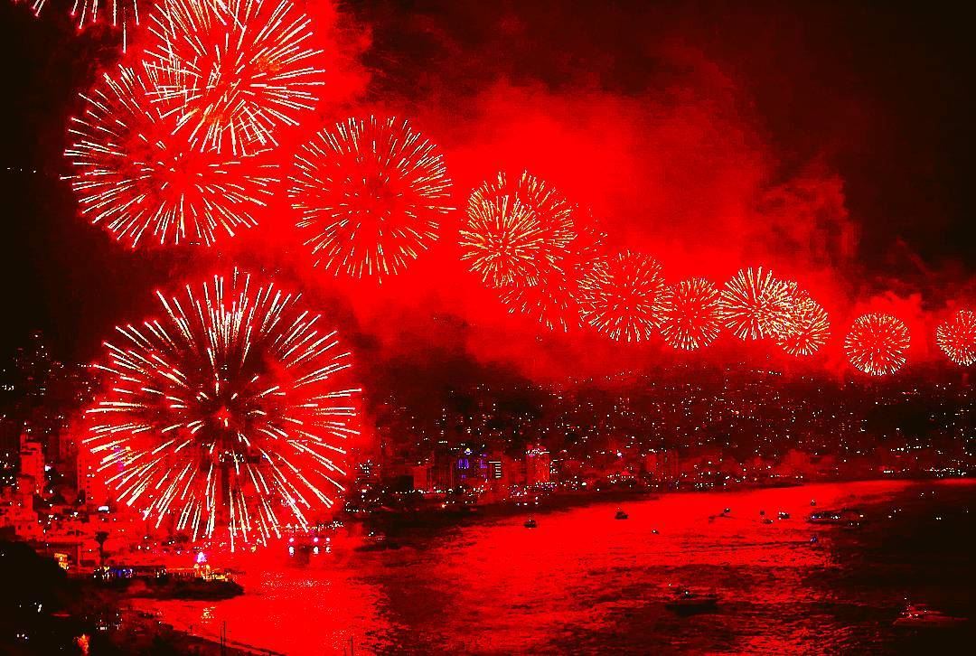 Jounieh fireworks festival by AFP🎆 🇱🇧 lebanon  lebanese  festival ...