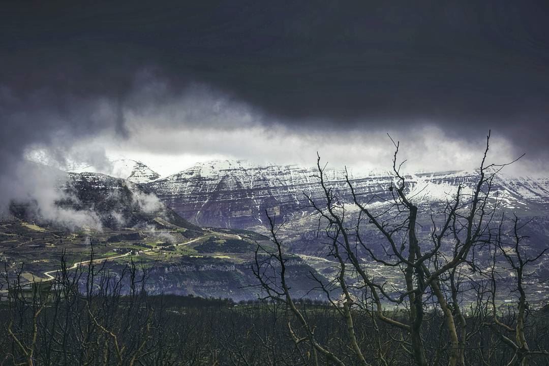  landscape instaphoto nature stormy view mountain badweather snow...