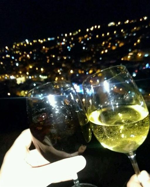 Le vin, c'est d'abord le partage   photography  photographer ... (Beqaa Governorate)