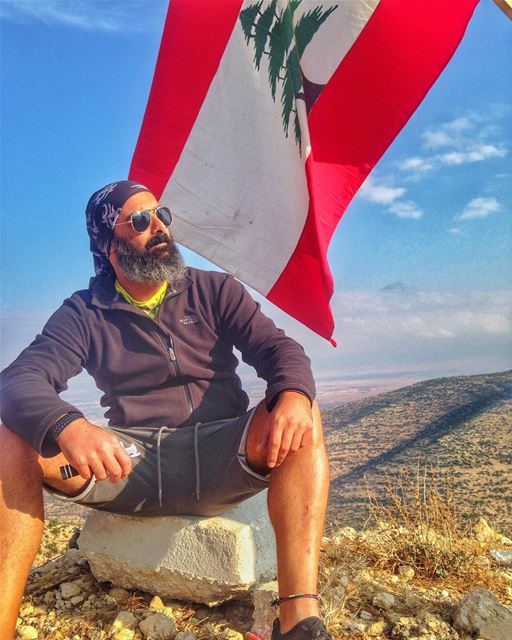 Lebanese/Syrian borders. Keep only our Lebanese Flag HIGH!  lebanon  me ... (Fîssâne, Béqaa, Lebanon)