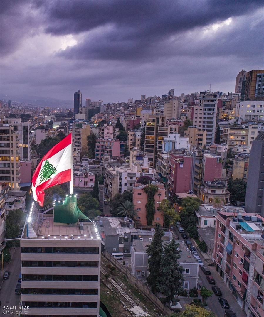 🇱🇧🇱🇧🇱🇧 lebanon  beirut  independence  flag  dji  drones ... (Beirut, Lebanon)