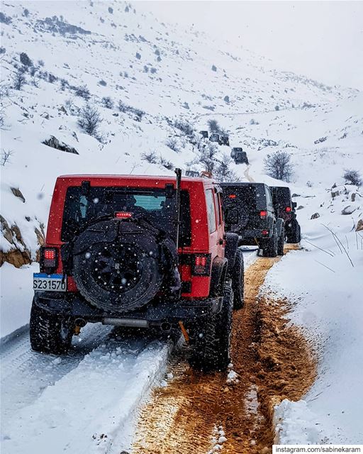  lebanon  jeeps  mountains  jeep  offroad  wrangler  snow  jeeplife ... (Jord el Aaqoûra)