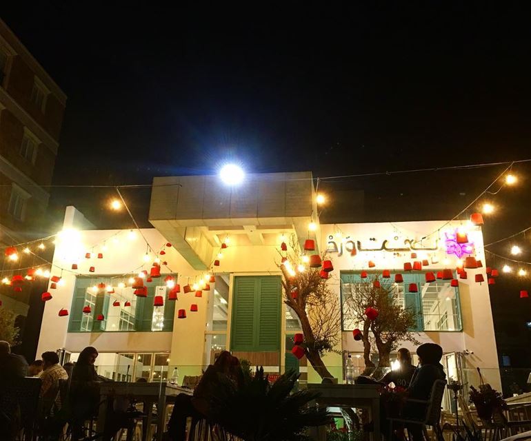  lebanon  lebanon🇱🇧  tyr  tyre  sour  corniche  beitward  restaurant... (Beit Ward , Sour)