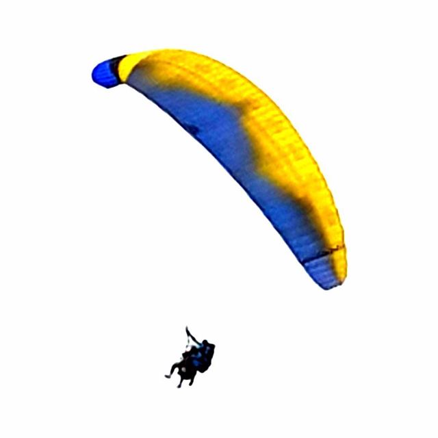  lebanon  lebanonspotlights  paraglider ...