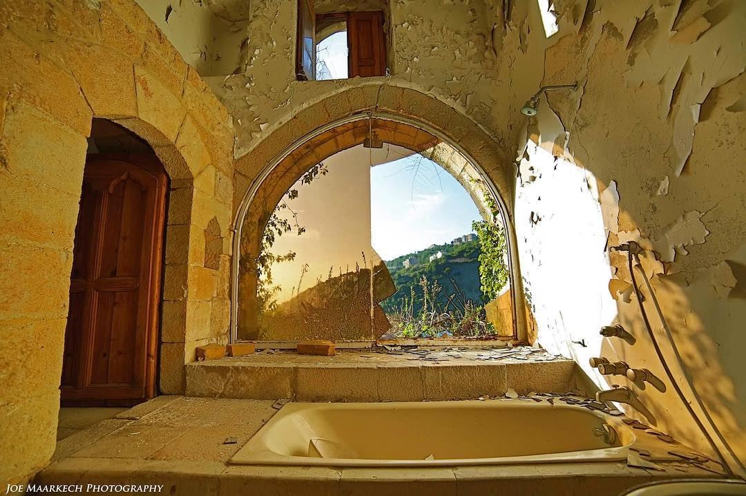 Let's take a bath...  bath  bathroom  vintage  old  igers  lebanon  house ... (Lebanon)