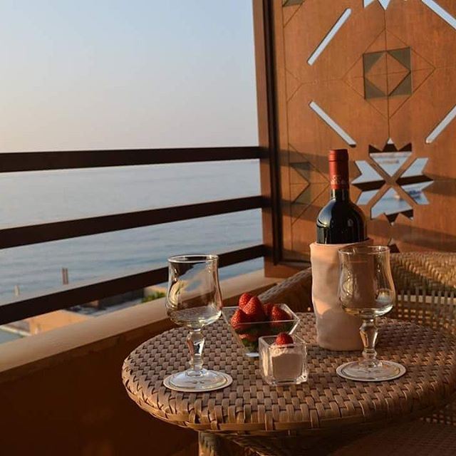 Lets enjoy the weekend in Byblos 🍷🍷 wine winelover romantic beautiful...