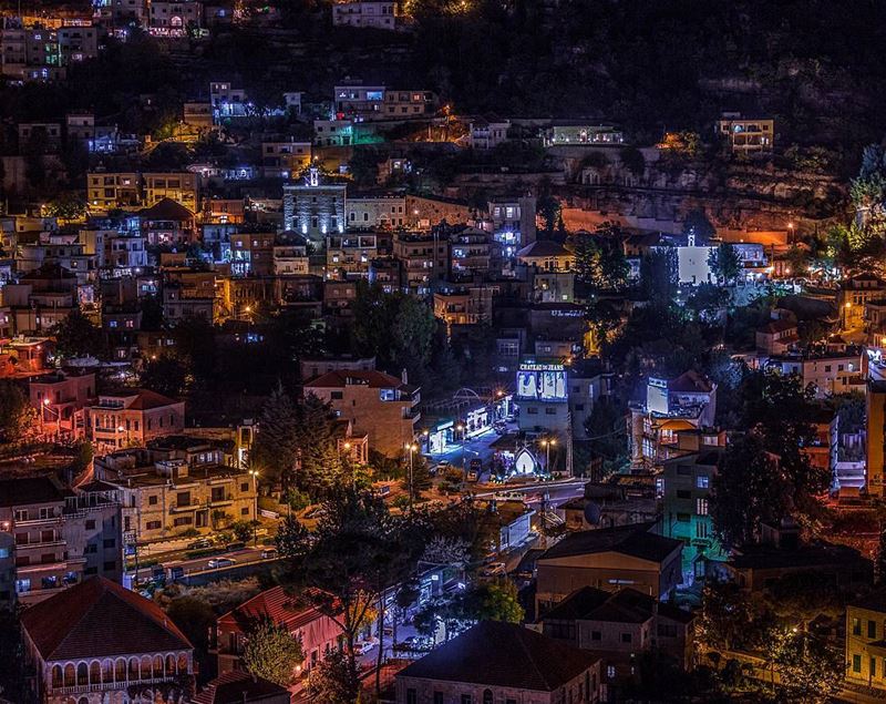 Life is a gift, and it offers us the privilege, opportunity, and... (Jezzîne, Al Janub, Lebanon)