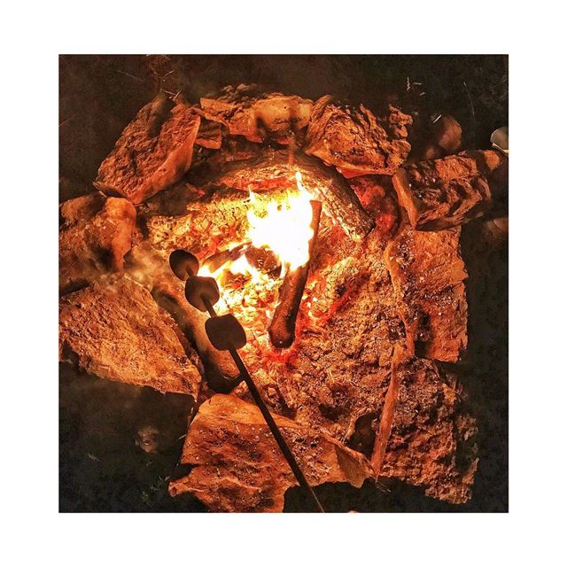  life is better around the  campfire 🔥🍡 AwaketheSoul  camping ... (El Laqloûq, Mont-Liban, Lebanon)