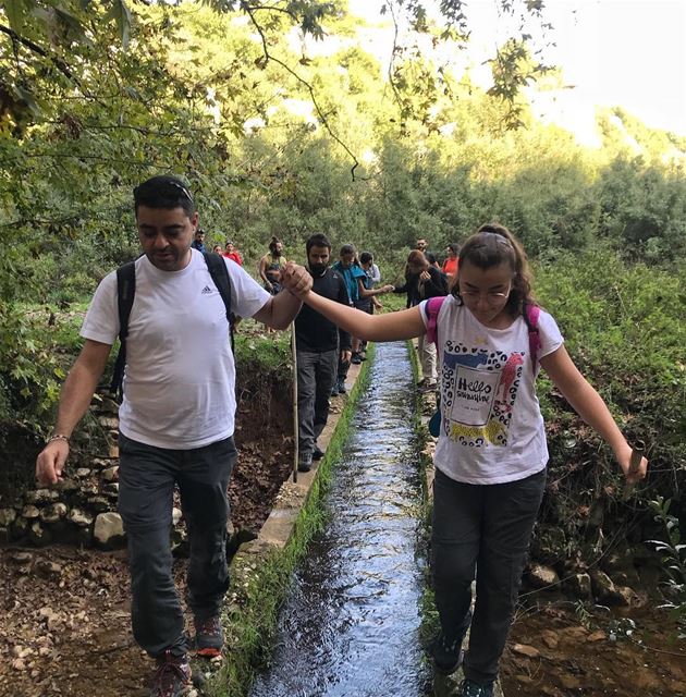 Like father like daughter 👨‍👩‍👧Catch from todays hiking following Nahr... (Ejdabrine, Liban-Nord, Lebanon)