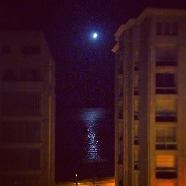 Madrugada  moonrise  reflections  moon  sea  beach  mediterranean  sky ...