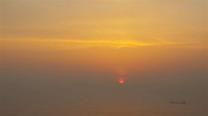 Magic hour 😍 lebanon  batroun  sunset  nature  naturephotography ... (Batroûn)