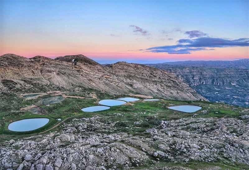 Majestic sunset 👑👑 ... (Akoura, Mont-Liban, Lebanon)