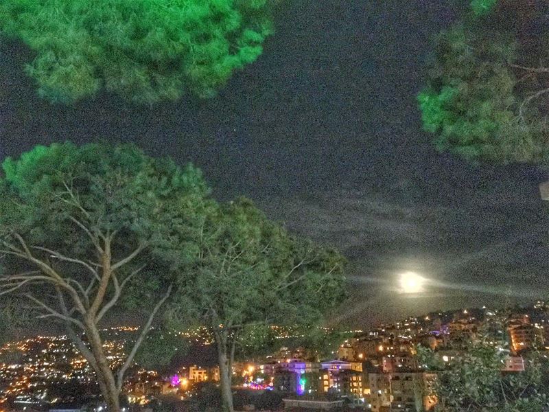 Make the biggest wish...___________________________________ fullmoon... (Mount Lebanon Governorate)